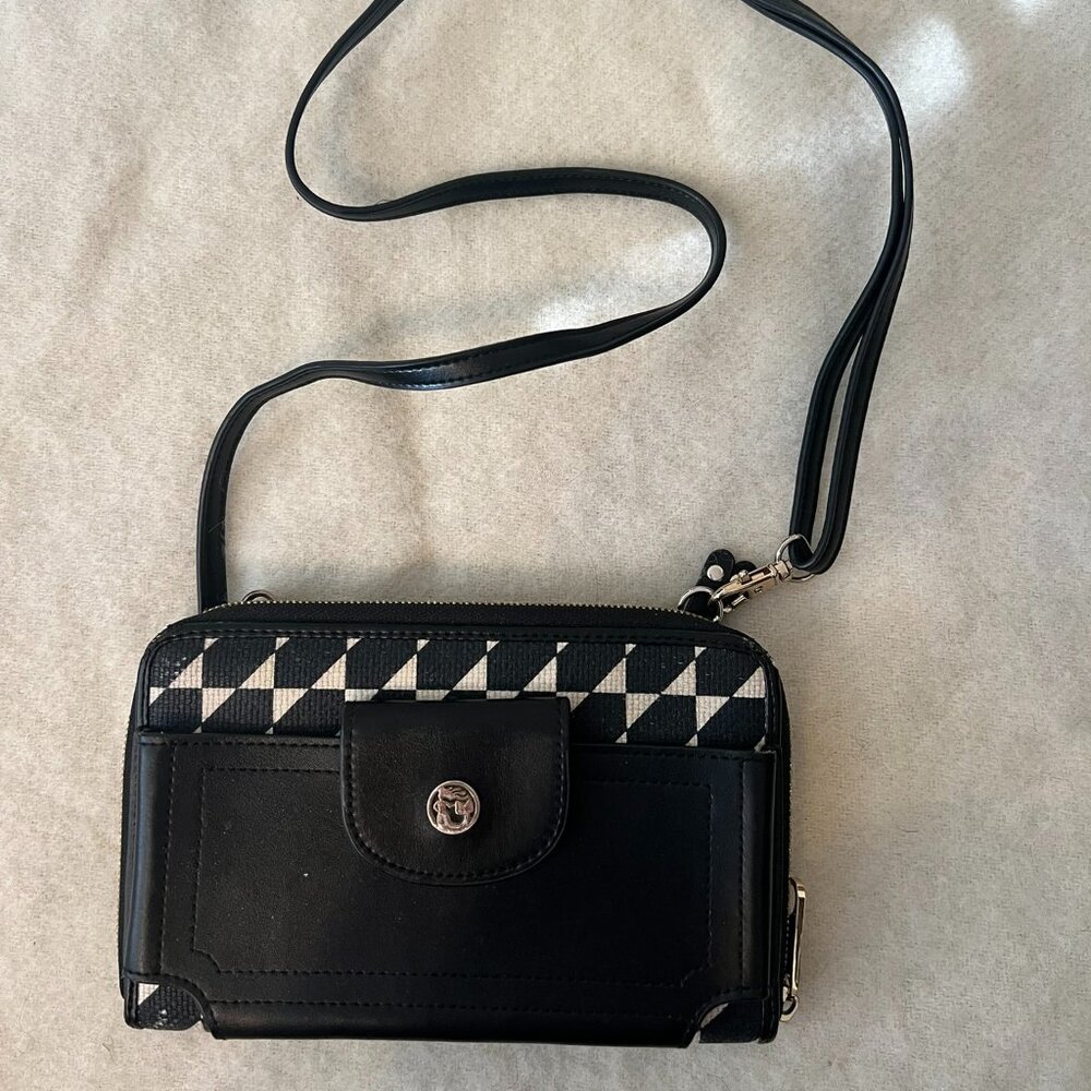 Spartina 449 West Bluff Multi Phone Wallet